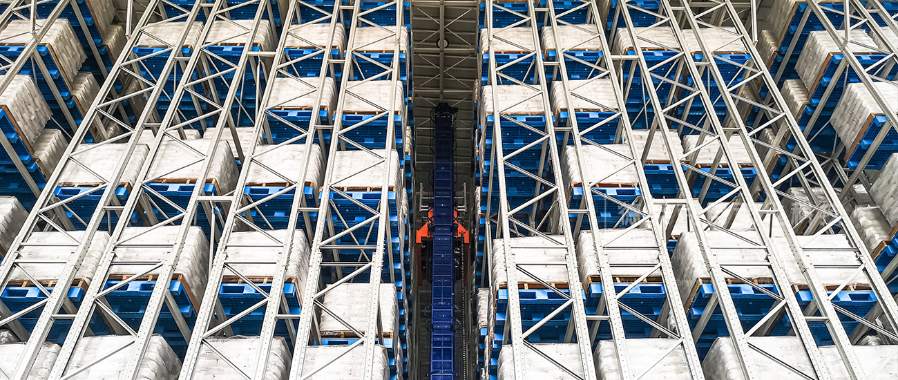 堆垛機(jī)立體倉庫案例.jpg 堆垛機(jī)立體倉庫案例.jpg